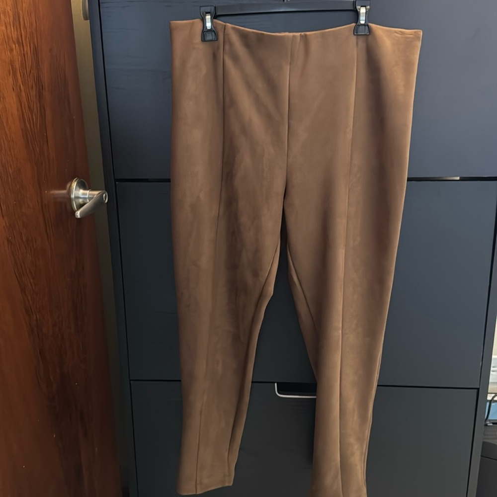 New with tag! Loft Pant